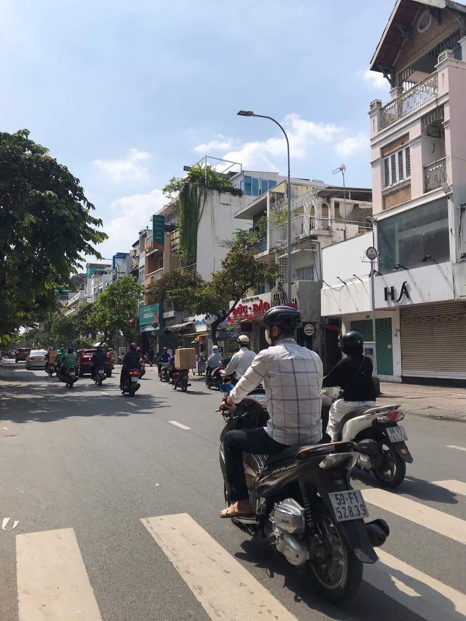 NHÀ PHỐ GÓC 2 MẶT TIỀN NGUYỄN ĐÌNH CHIỂU